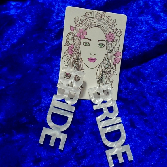 BRIDE EARRINGS 👰‍♂ 💒 - Picture 1 of 3